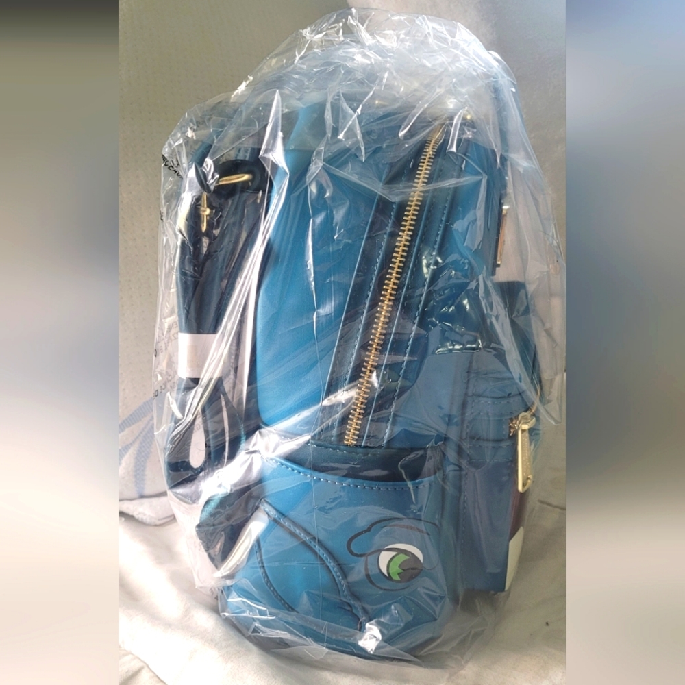 Pinnochio Loungefly mini backpack & cardholder set - Picture 5 of 8